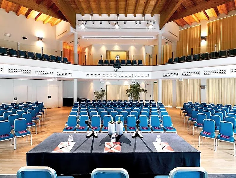 Hotel Parma & Congressi 4*,