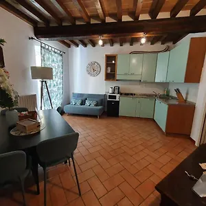 Apartment Mentana 14