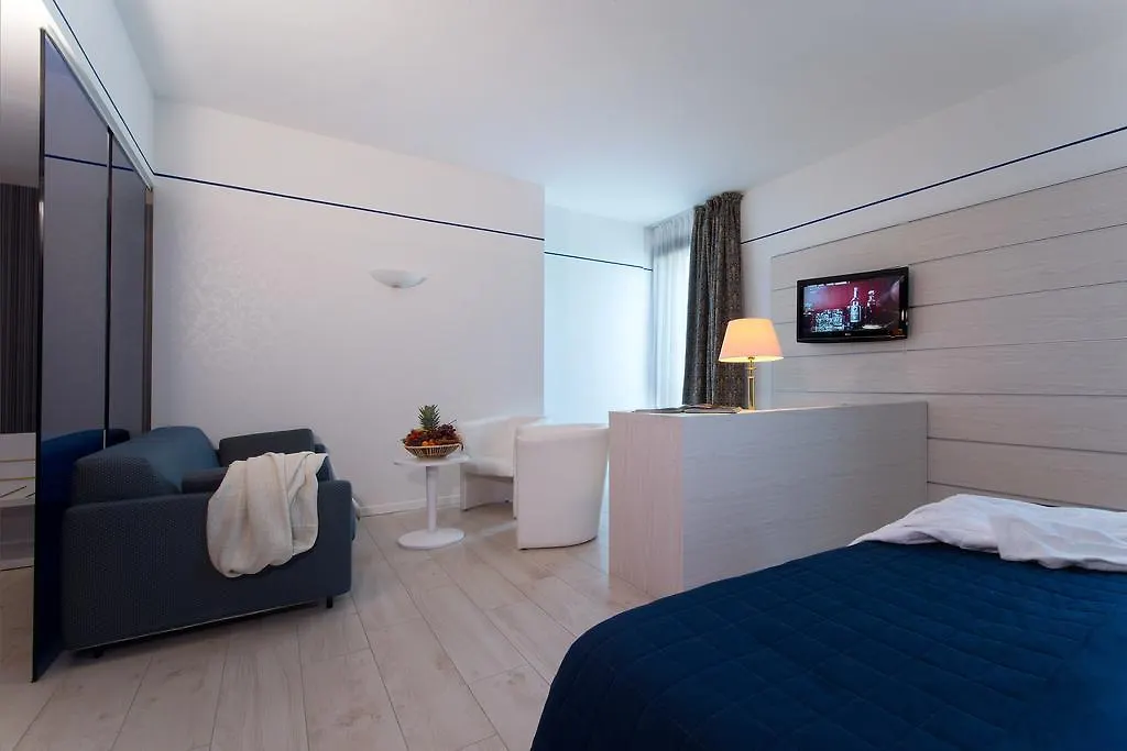 Hotel Parma & Congressi 4*,