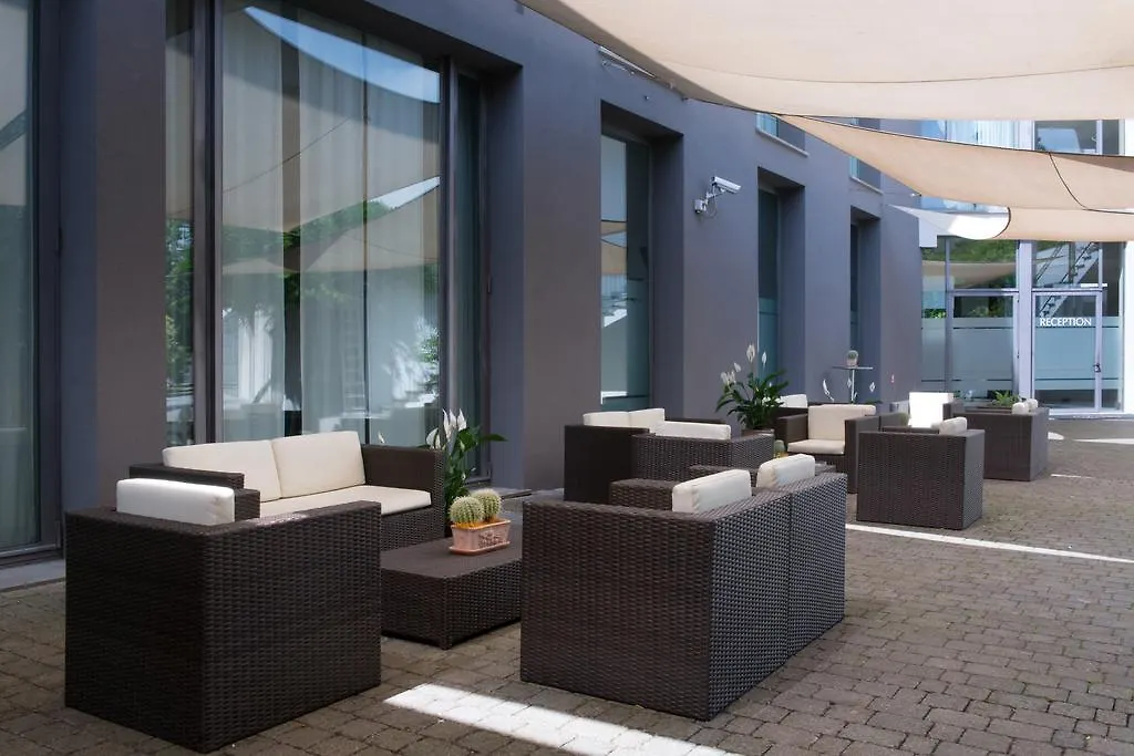 Hotel Parma & Congressi 4*,